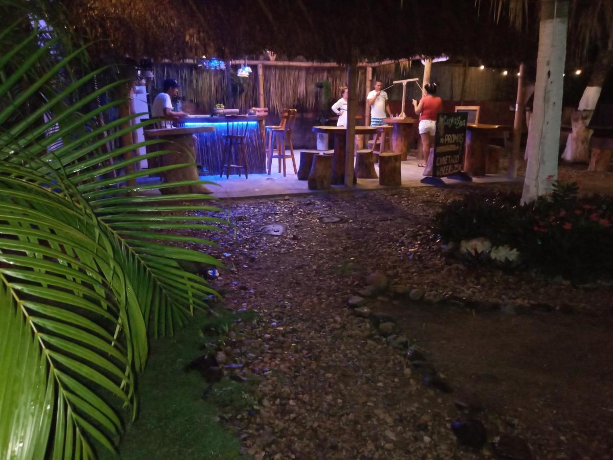 Hostal Cuyagua パロミノ エクステリア 写真