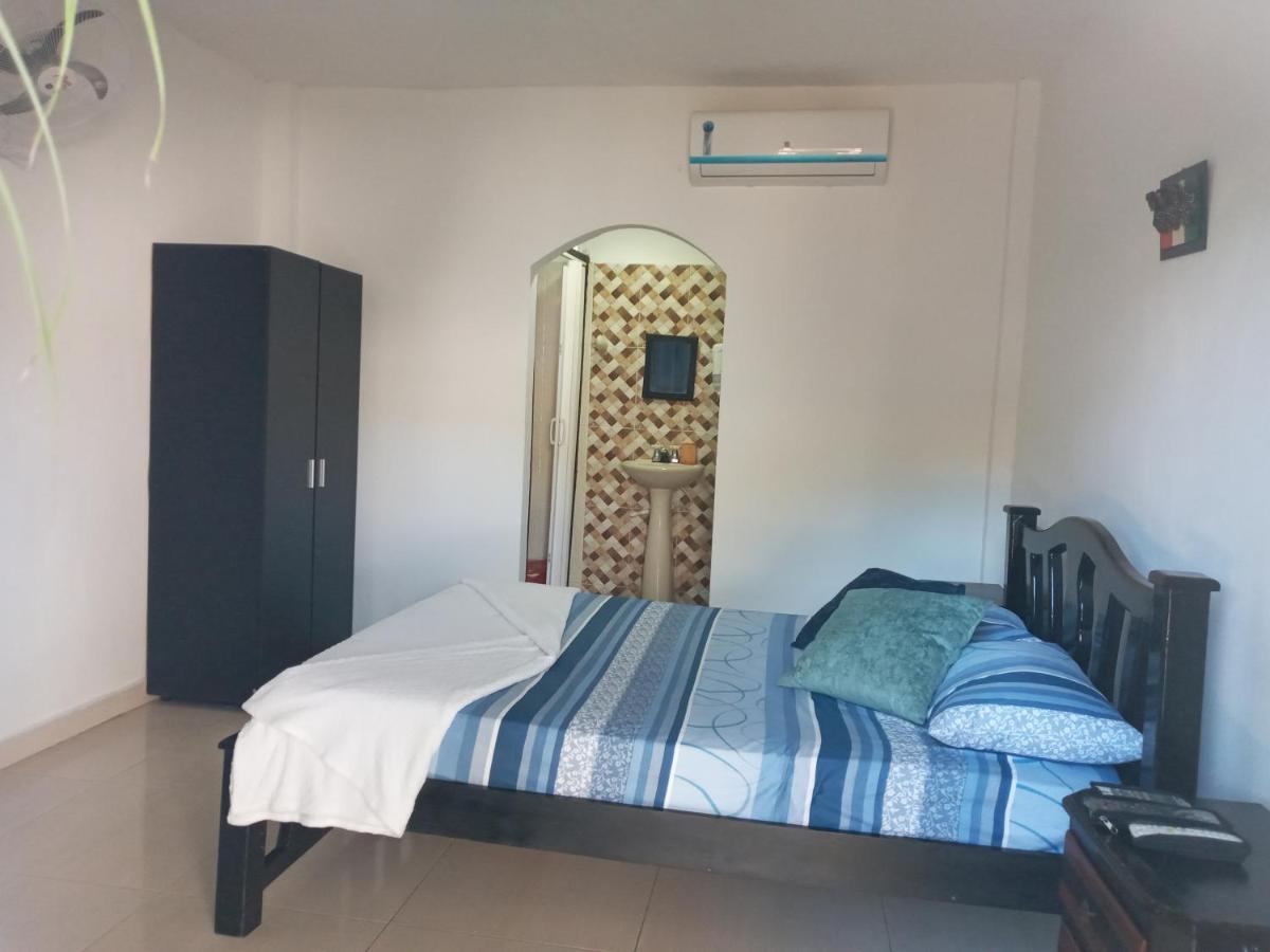 Hostal Cuyagua パロミノ エクステリア 写真