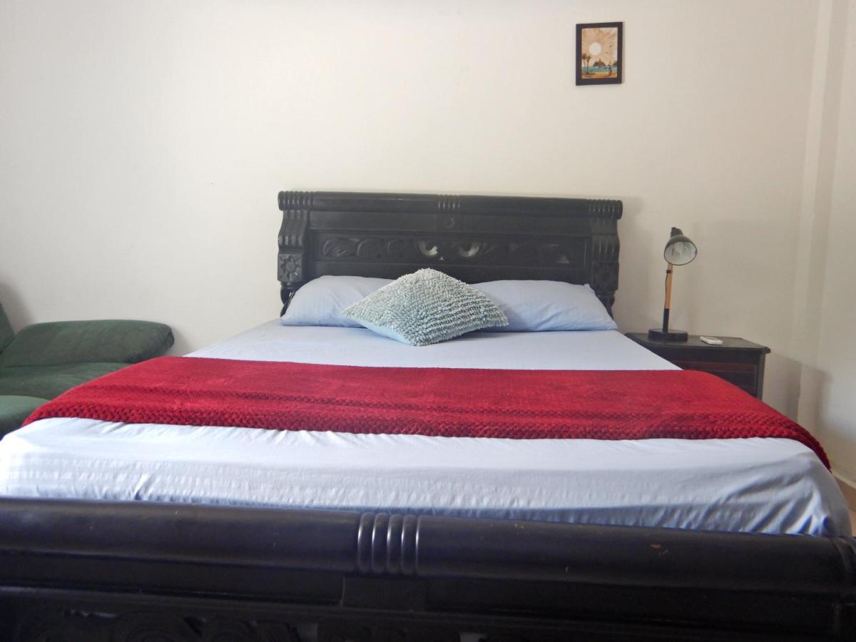 Hostal Cuyagua パロミノ エクステリア 写真